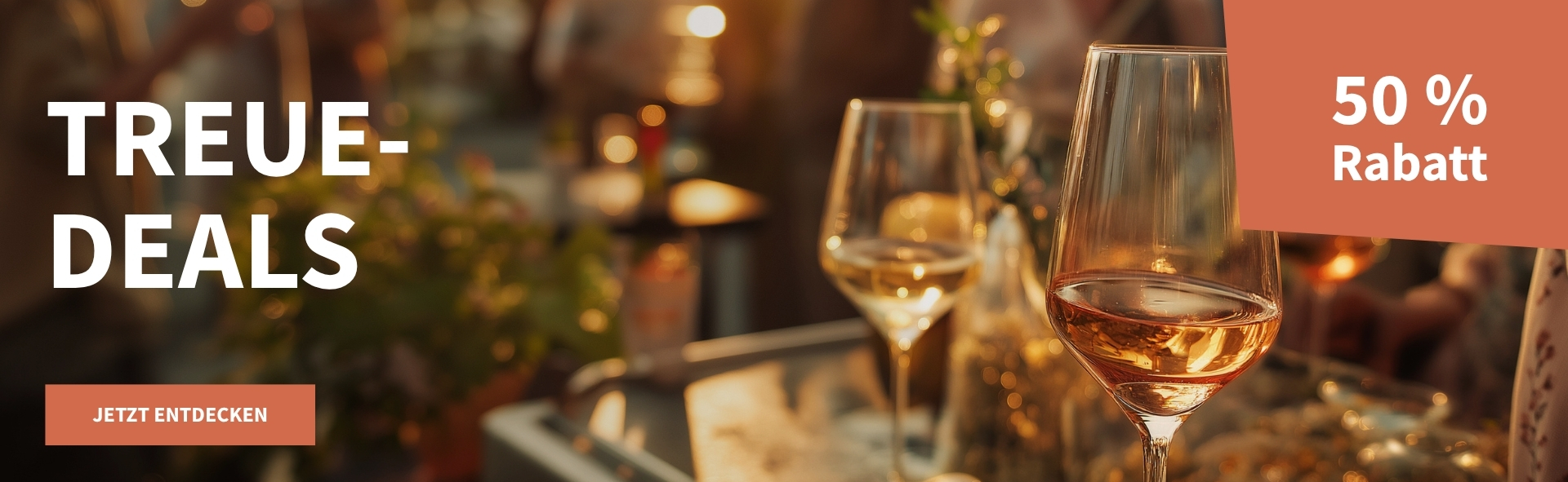Meravino Weinaktion mit dem Slogan "Treue-Deals". Im Hintergrund leicht verschwommen eine Terrasse, vorne zwei Gläser Wein gefüllt mit Weiß- und Roséwein. Hinweis auf "50 % Rabatt". Unten Button "Jetzt entdecken".
