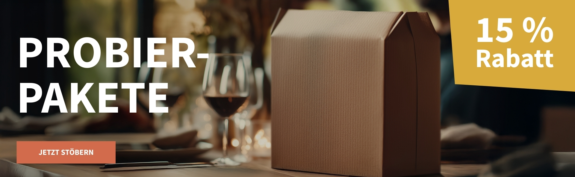 Meravino Weinaktion mit dem Slogan "Probierpakete". Im Hintergrund ein gedeckter Tisch, auf dem ein kleines Paket steht. Hinweis auf "15 % Rabatt". Unten Button "Jetzt stöbern".